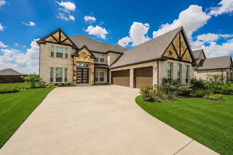 371 Cheyenne Mountain Dr, Ovilla, TX 75154