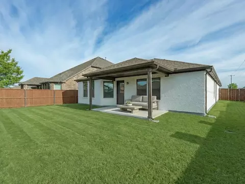 6000 Sutton Fields Trl, Aubrey, TX 76227 photo 28