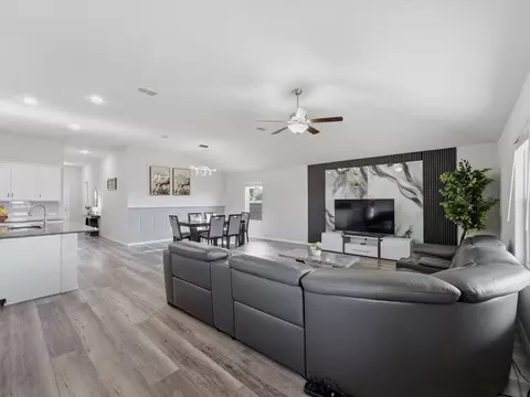 6000 Sutton Fields Trl, Aubrey, TX 76227 photo 13