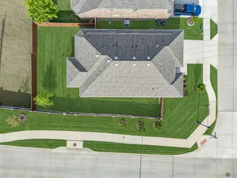 6000 Sutton Fields Trl, Aubrey, TX 76227 photo 30