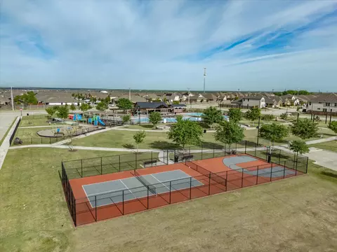 6000 Sutton Fields Trl, Aubrey, TX 76227 photo 37