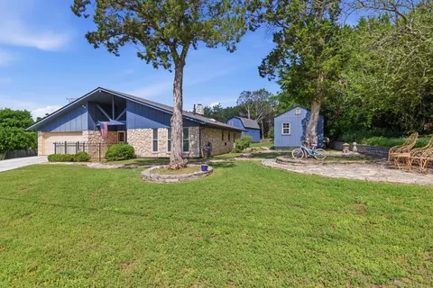 1108 Laguna Vista Dr, Granbury, TX 76048