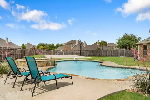 1688 Pecos Ct, Burleson, TX 76028