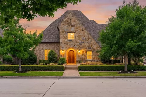 3853 Greenbrier Dr, Frisco, TX 75033