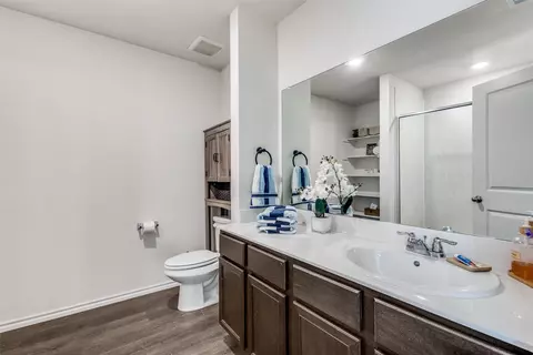 Bath - 305 Ginger Ave, Anna, TX 75409 photo 1 of 3