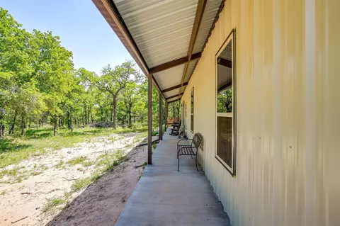 Exterior - 313 Broken Rd, Perrin, TX 76486 photo 6 of 10