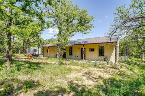 Exterior - 313 Broken Rd, Perrin, TX 76486 photo 8 of 10