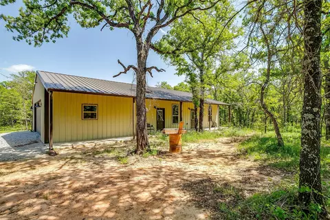 Exterior - 313 Broken Rd, Perrin, TX 76486 photo 9 of 10