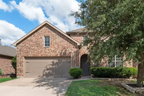 221 Bluefinch Dr, Little Elm, TX 75068