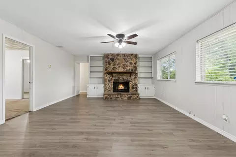 2617 Westview Dr, Mesquite, TX 75150