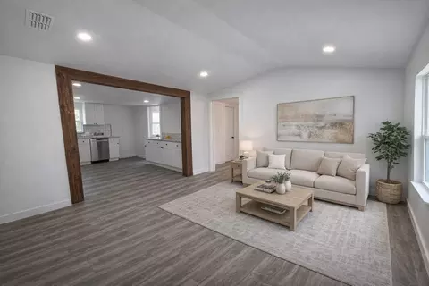 450 Hickory St, Lewisville, TX 75057