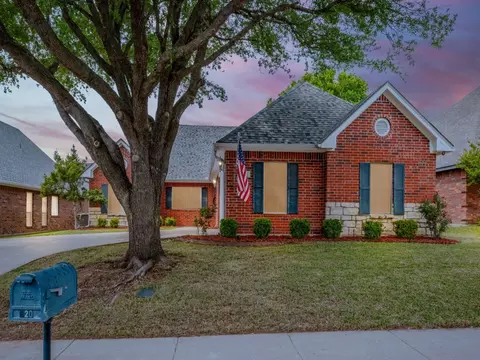 620 Madison Pl, Sherman, TX 75092