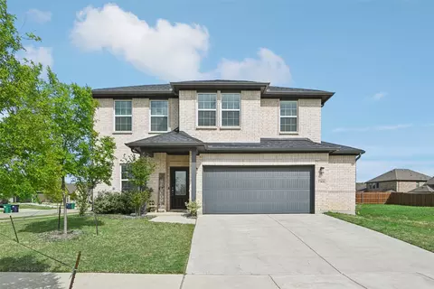 7501 Agarita Ave, Lantana, TX 76226