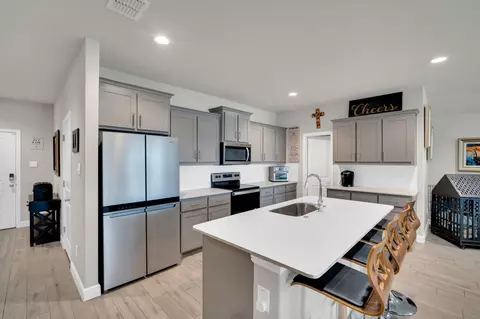 500 Jolie Ct, Joshua, TX 76058