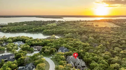 521 W Waters Edge Way, Oak Point, TX 75068