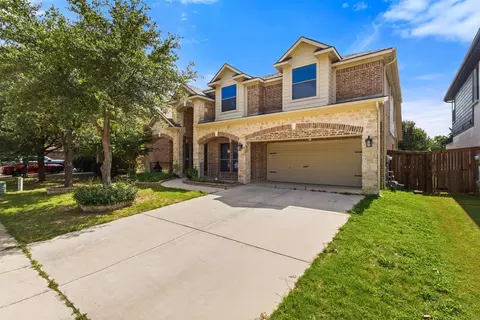 973 Tara Dr, Burleson, TX 76028