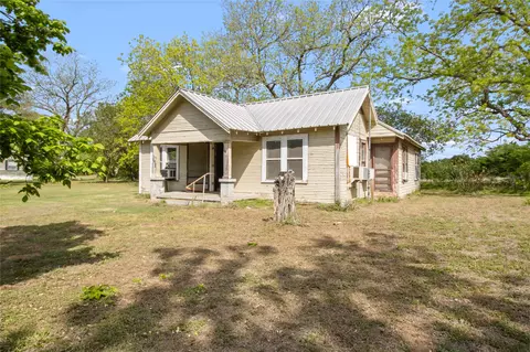 400 W Front St, Trinidad, TX 75163
