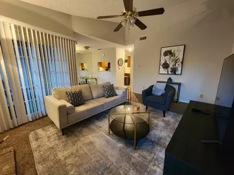 1100 Riverchase Ln #209, Arlington, TX 76011