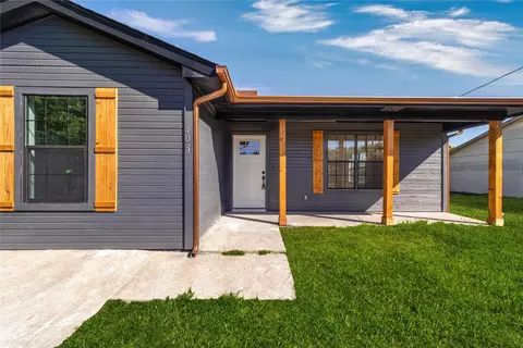 403 Melody Cir, Kaufman, TX 75142
