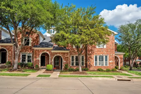 152 Henrietta St, Lewisville, TX 75057