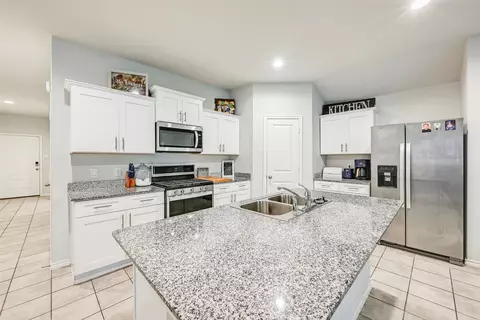 508 Bronze Cir W, Springtown, TX 76082