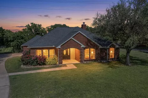 2601 Trail Tree Ct, Burleson, TX 76028