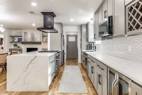 2808 Sharpview Ln, Dallas, TX 75228