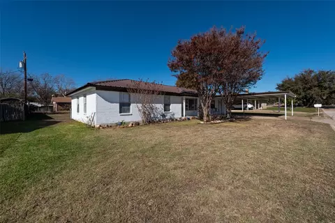 403 Sherry Lee Ln, Hamilton, TX 76531