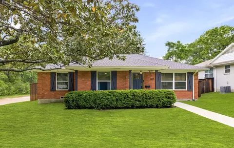11605 Colmar St, Dallas, TX 75218