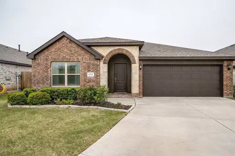 1004 Fairfax Dr, Godley, TX 76044
