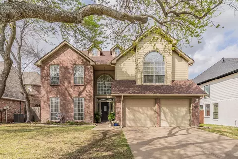 3320 Circlewood Ct, Grapevine, TX 76051