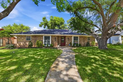 1519 Chisolm Trl, Lewisville, TX 75077