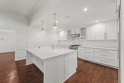 6812 Summer Meadow Ln, Dallas, TX 75252
