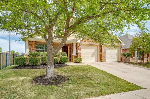 3917 Foreland Dr, Roanoke, TX 76262