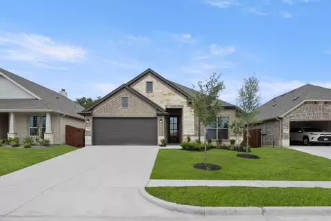 2325 Shamrock Ln, Weatherford, TX 76085