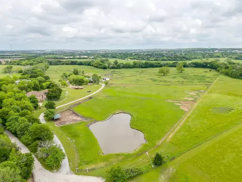 173 Trinity Bluffs Rd, Aledo, TX 76008