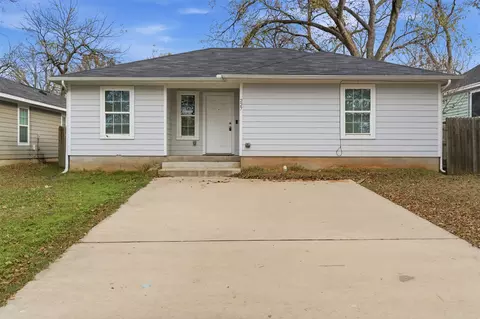 227 W Murray St, Denison, TX 75020