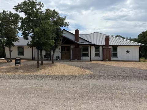 129 Whiskey Ranch Rd, Runaway Bay, TX 76426