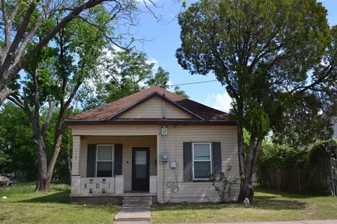 1115 Kellum St, Waco, TX 76704