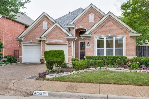 3752 Park Pl, Addison, TX 75001