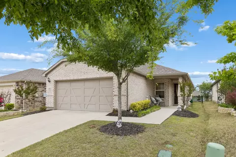 1217 Revolution Dr, Krugerville, TX 76227