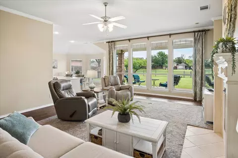 10104 Tapestry St, Fort Worth, TX 76244