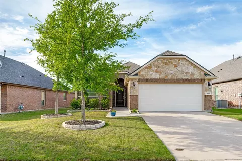 806 Brittany Dr, Anna, TX 75409