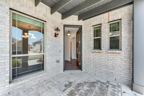 Exterior - 2133 Devonblue Dr, Forney, TX 75126 photo 3 of 4