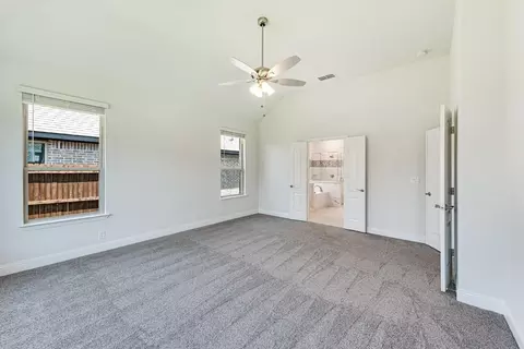 Bedroom - 2133 Devonblue Dr, Forney, TX 75126 photo 2 of 4