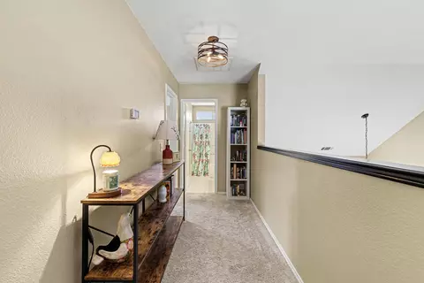 Entry Way - 337 Touchdown Dr, Irving, TX 75063 photo 3 of 5