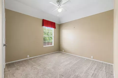 Bedroom - 337 Touchdown Dr, Irving, TX 75063 photo 4 of 4