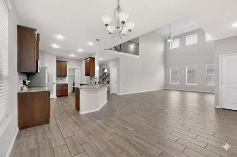 73 River Oaks Blvd, Waxahachie, TX 75165