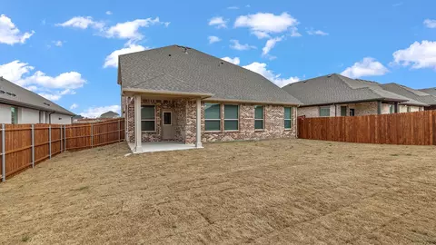 Exterior - 729 Soaring Hawk Dr, Fort Worth, TX 76008 photo 3 of 3