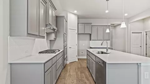 Kitchen - 729 Soaring Hawk Dr, Fort Worth, TX 76008 photo 2 of 3